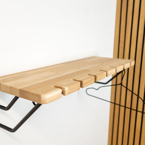 Træplade til entresystem